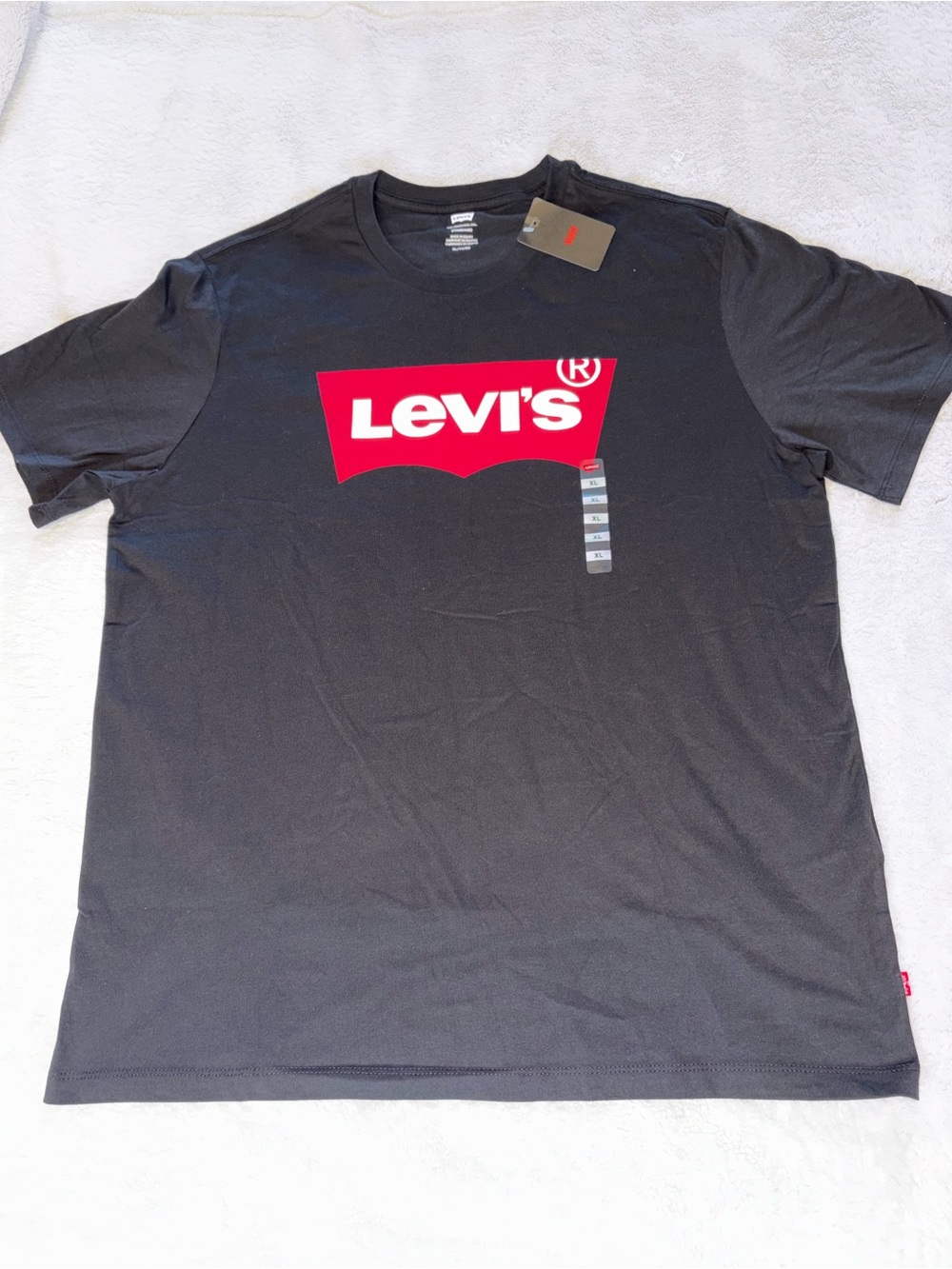 Levi's Black Short-Sleeve Tee with Red Logo NWT Size XL
